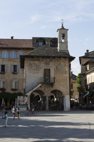 Palais communal et halle du marché