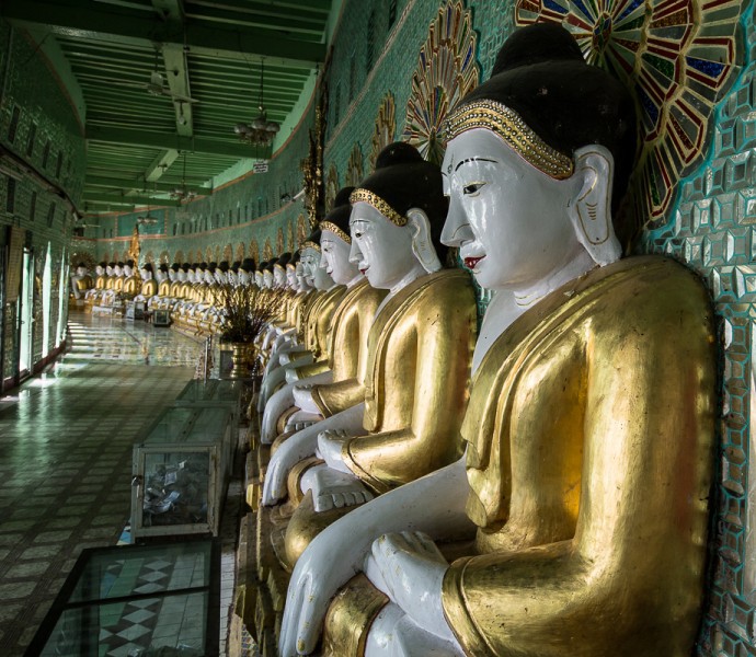 Les 45 statues de Boudha de l'U Min Thonze Pagoda