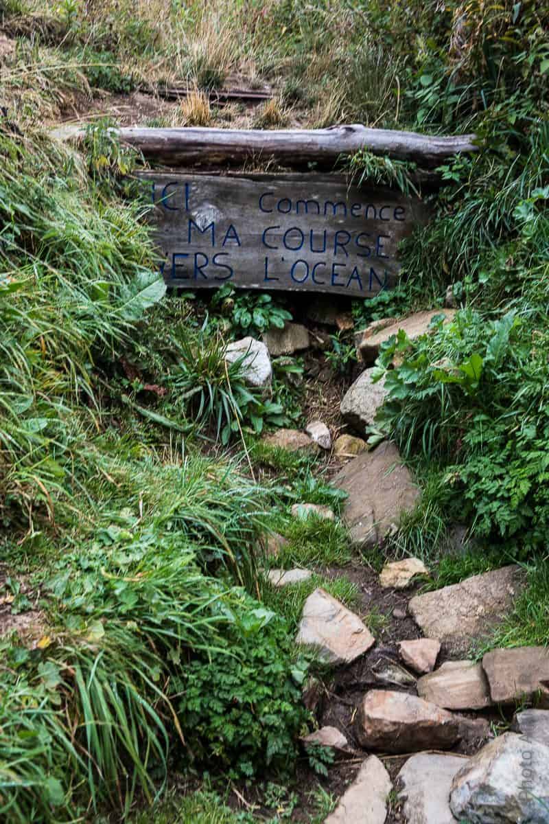 La source de la Loire, véritable mais tarie