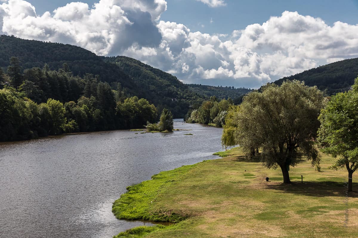 Sur les berges de la Loire, une aire de détente